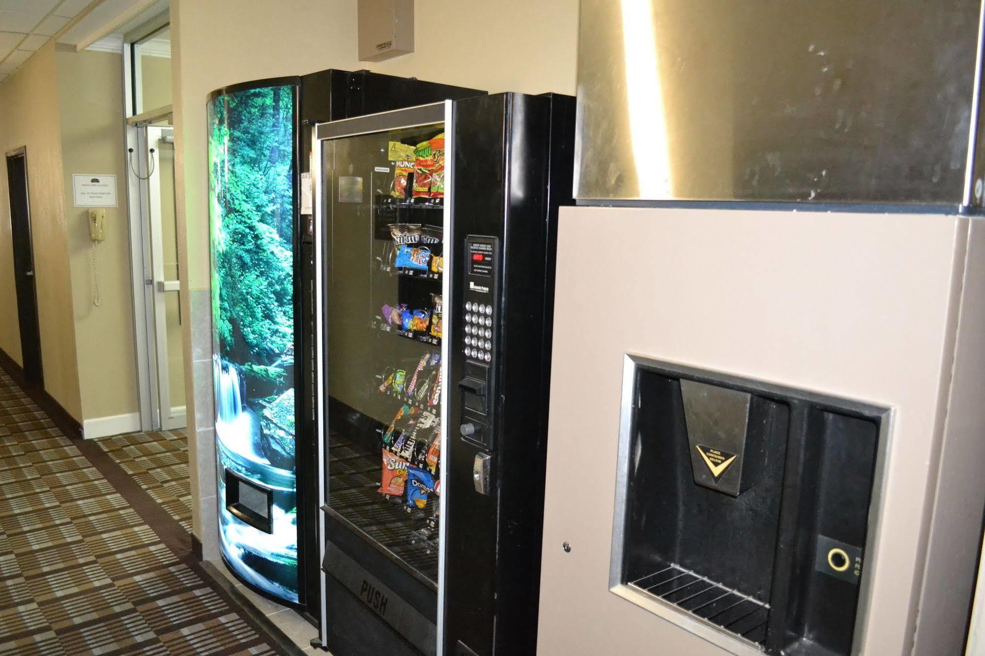 Bridgepointe Advantage By Bphotels Fremont Eksteriør billede